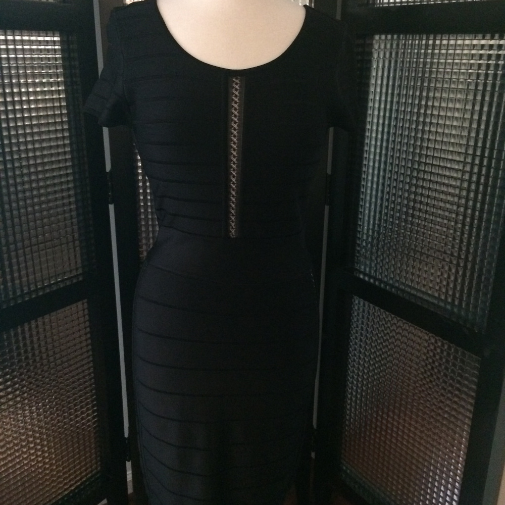 FRENCH CONNECTION BODYCON BANDAGE DRESS